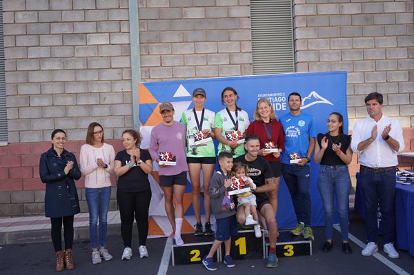 Ramses Rodríguez y Simone Fiedler ganadores de la XIX edición de la Carrera Vertical Subida del Panadero