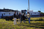 The mayor signs the commencement order for the renovation of the Arguayo football field